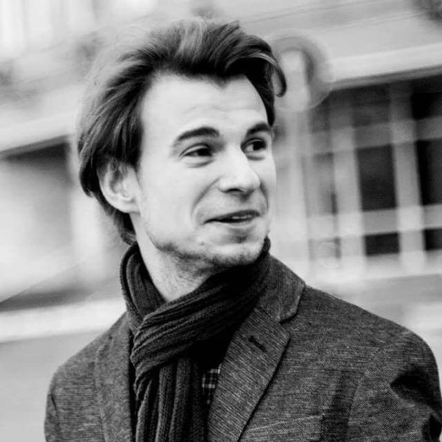 Дмитрий Фирскин
